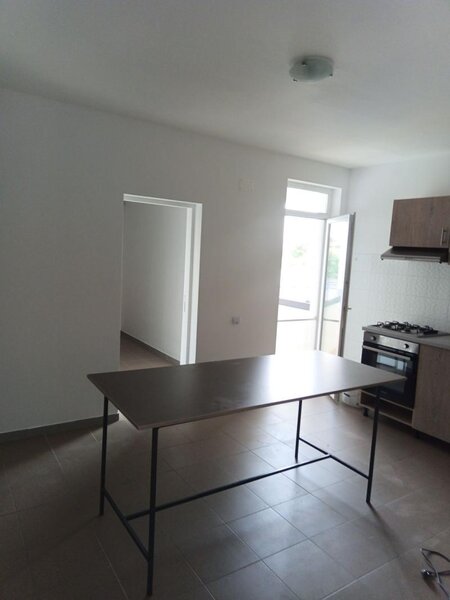 23 August, apartament de inchiriat 2 camere