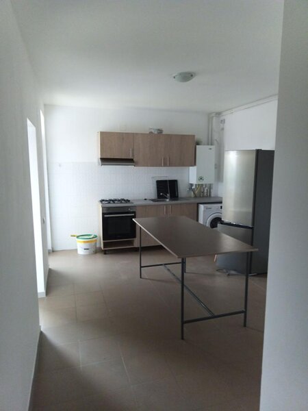 23 August, apartament de inchiriat 2 camere