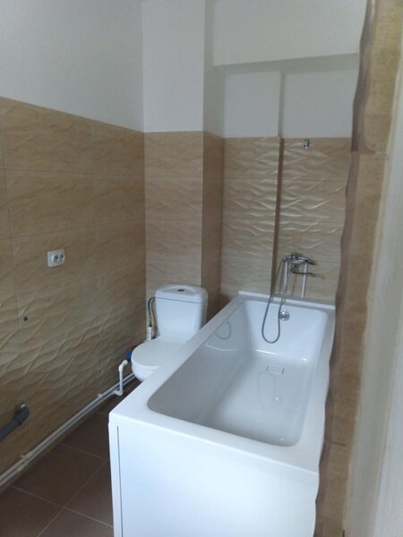 23 August, apartament de inchiriat 2 camere
